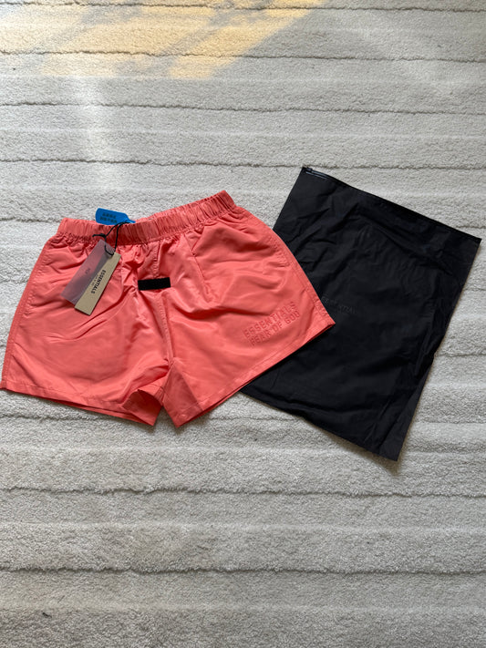 ESSENTIALS SHORT