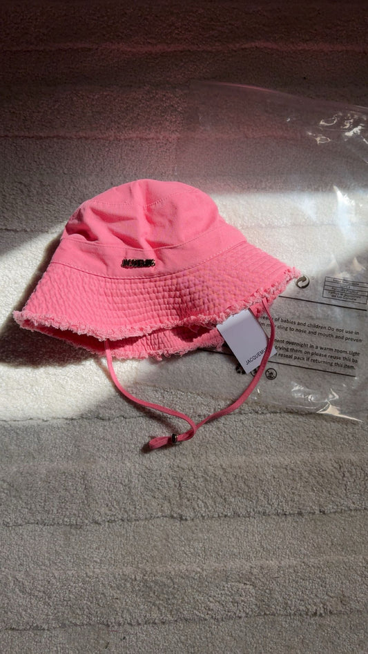 JAC PINK BUCKET HAT